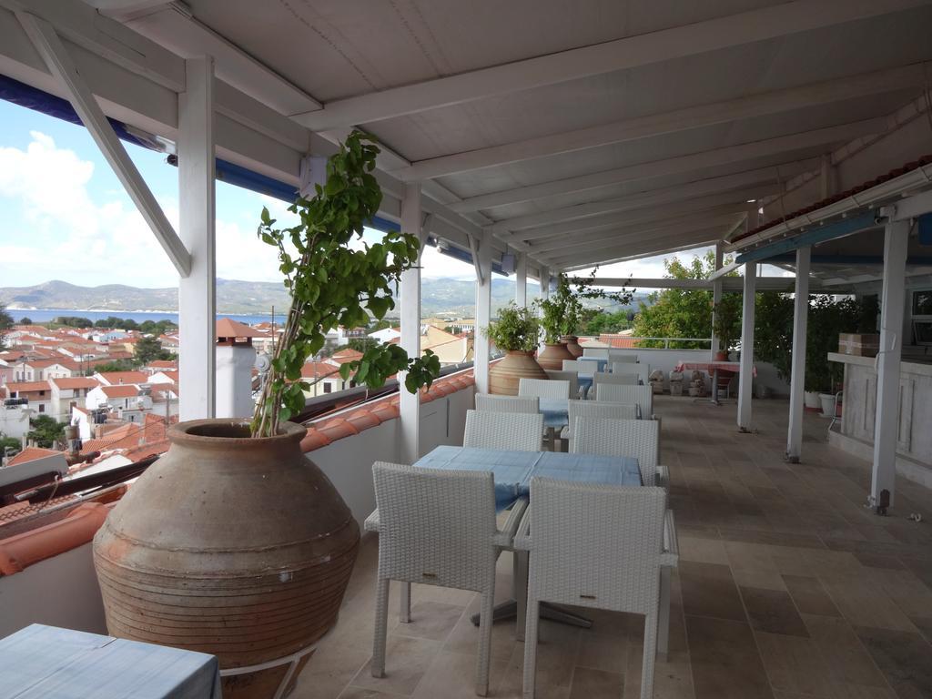 Remezzo Hotel & Studios Питагорио Екстериор снимка