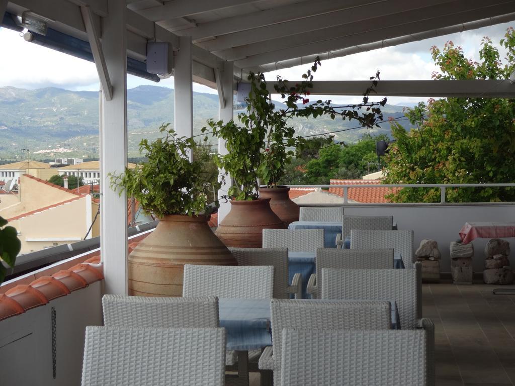 Remezzo Hotel & Studios Питагорио Екстериор снимка